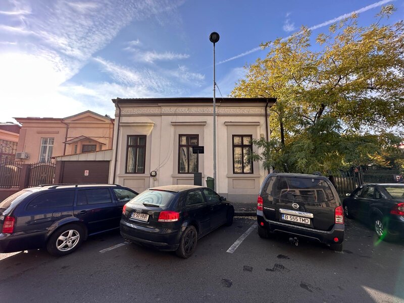 Cismigiu, Ateneu, Bucuresti, sector 1, str. General H. M. Berthelot,